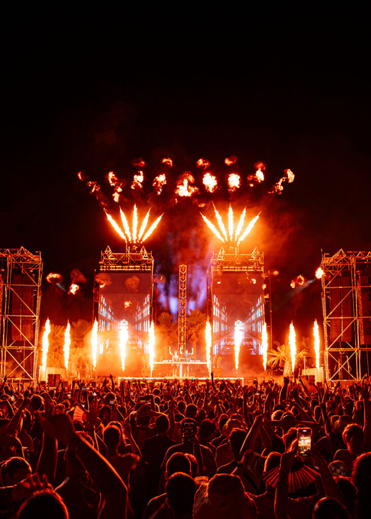 festival effets spéciaux scénique flamme